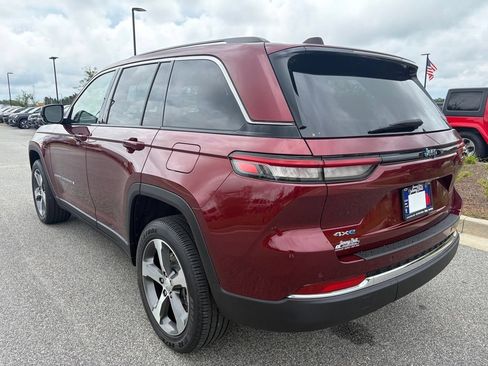 Used 2023 Jeep Grand Cherokee 4WD 4xe image 19