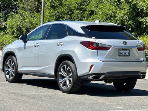 Used 2017 Lexus RX 350 AWD w/ Premium Package image 3