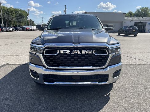 Used 2025 RAM 1500 Big Horn AWD/4WD image 2