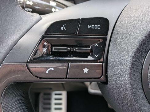 Certified 2025 Hyundai Elantra Sport FWD image 22