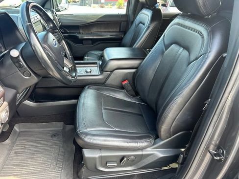 Used 2020 Ford Expedition Limited w/ Special Edition Package AWD/4WD image 10