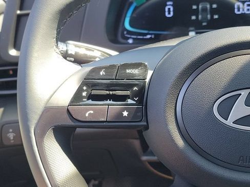 New 2026 Hyundai Elantra SEL Sport FWD image 7