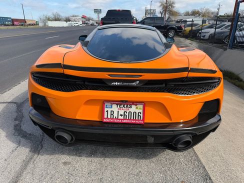 Used 2020 McLaren GT RWD image 30