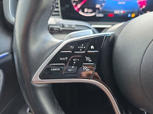 Certified 2025 Mercedes-Benz GLE 350 4MATIC image 21