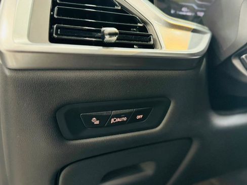 Used 2024 BMW X5 xDrive40i image 12