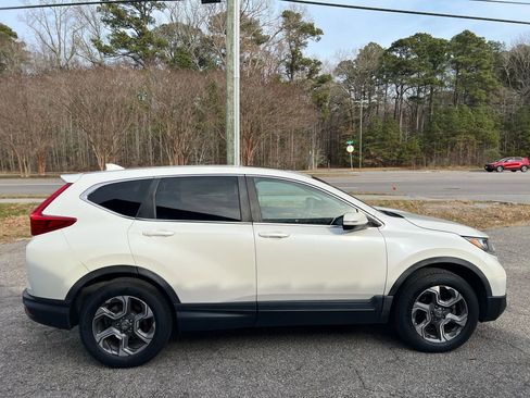Used 2017 Honda CR-V EX image 4