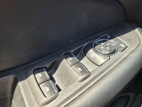 Used 2024 Ford Edge SEL image 27