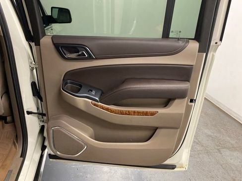 Used 2015 Chevrolet Suburban LTZ AWD/4WD image 30