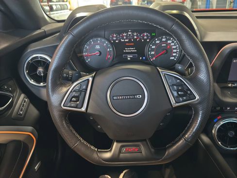 Used 2019 Chevrolet Camaro SS image 16