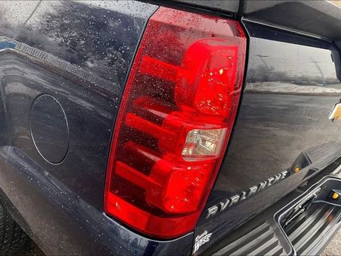 Used 2008 Chevrolet Avalanche LTZ image 28