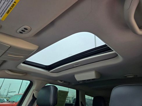 Used 2014 Dodge Journey Crossroad w/ Flexible Seating Group image 27