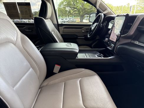 Used 2022 RAM 1500 Limited AWD/4WD image 32