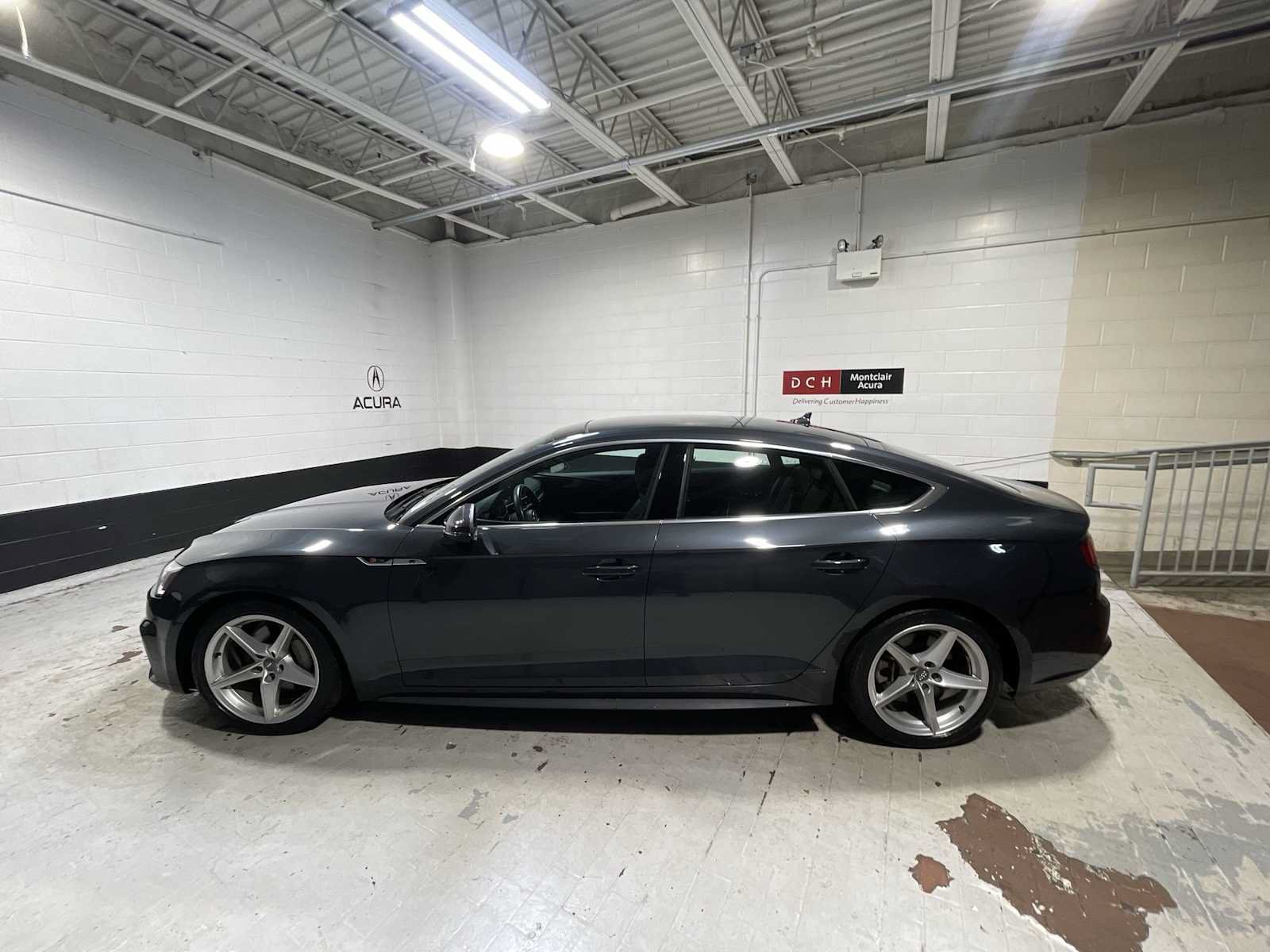 Used 2019 Audi A5 2.0T Premium Plus w/ Premium Plus AWD/4WD image 3