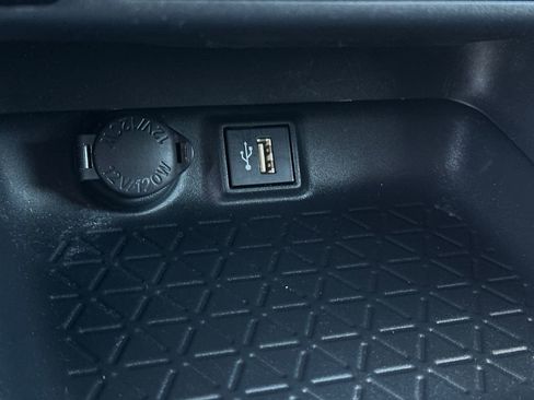 Used 2023 Toyota RAV4 XLE w/ Convenience Package image 29