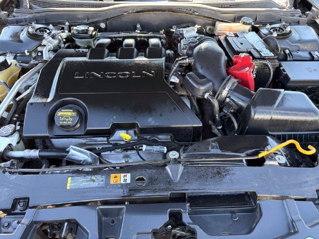 Used 2010 Lincoln MKZ FWD image 29