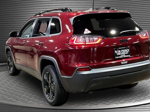 Used 2021 Jeep Cherokee Latitude Plus FWD image 4
