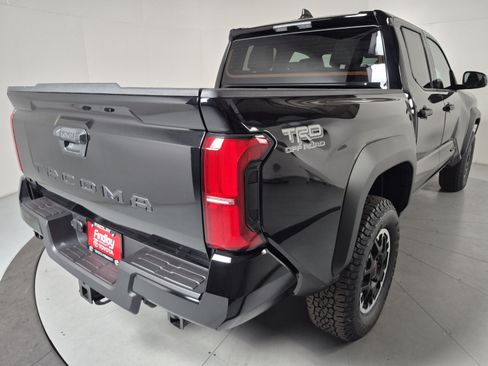 New 2026 Toyota Tacoma SR5 AWD/4WD image 4