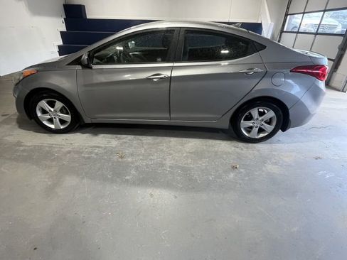 Used 2012 Hyundai Elantra GLS w/ Preferred Pkg 3 FWD image 1