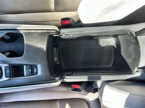 Used 2020 Honda Accord LX image 27
