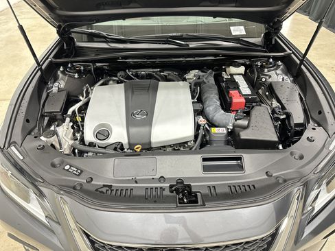 Certified 2025 Lexus ES 350 w/ Technology Package FWD image 34
