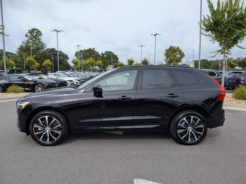 Used 2023 Volvo XC60 B6 Ultimate w/ Protection Package Premier AWD/4WD image 6