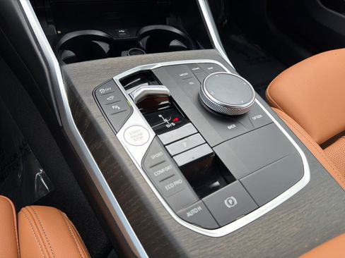 Used 2024 BMW M340i RWD image 17