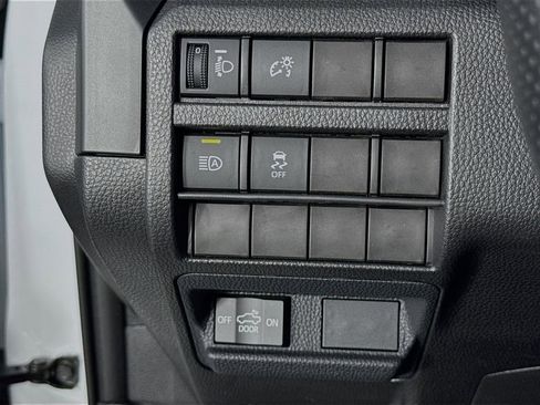 Used 2026 Toyota Tacoma SR RWD image 18