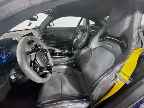 Used 2020 Mercedes-Benz AMG GT R w/ Exclusive Interior Package image 2