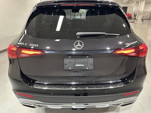 New 2026 Mercedes-Benz GLC 300 4MATIC image 12