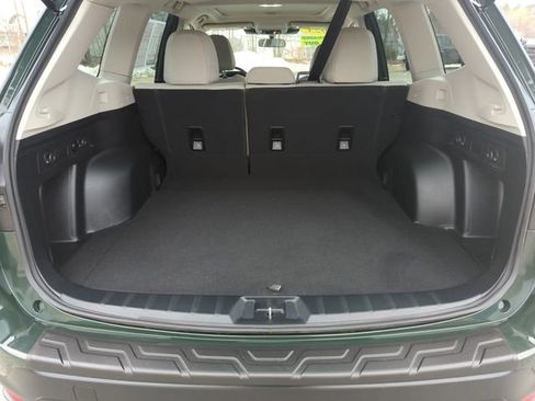 Used 2023 Subaru Forester Premium image 28