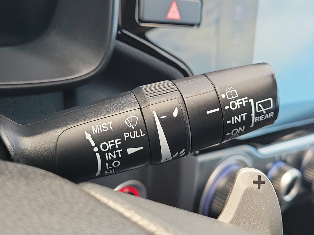 Used 2020 Honda Fit EX image 12