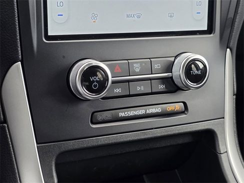 Used 2024 Ford Edge SE w/ Black Appearance Package image 20