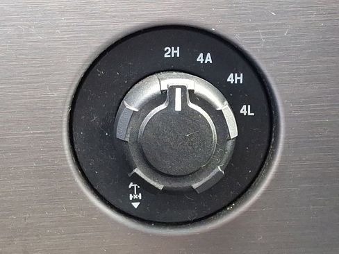 Used 2014 Ford F150 Limited image 28