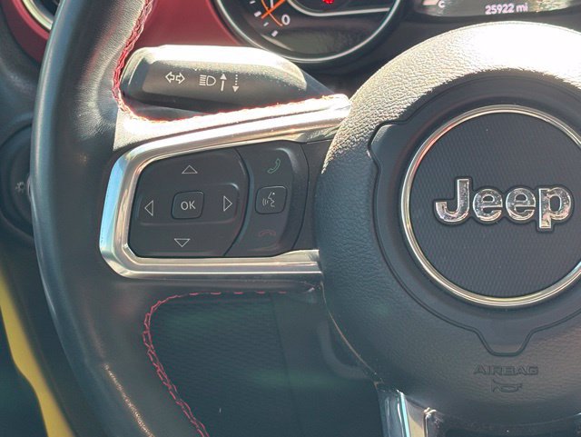Used 2023 Jeep Wrangler Unlimited Rubicon w/ Cold Weather Group AWD/4WD image 19