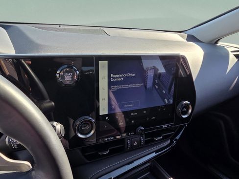 Certified 2025 Lexus NX 250 FWD w/ Premium Package image 15