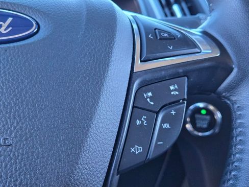 Used 2024 Ford Edge SEL image 30