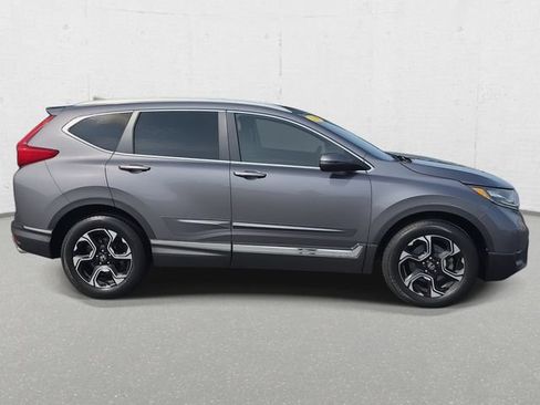 Used 2018 Honda CR-V Touring image 4