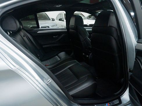 Used 2016 BMW M5 image 29