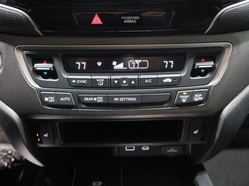 Used 2025 Honda Ridgeline RTL image 32