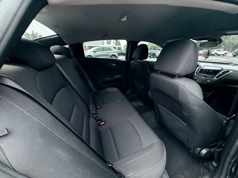 Used 2020 Chevrolet Malibu LS FWD image 11