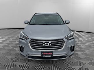 Used 2017 Hyundai Santa Fe SE video 2