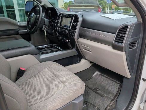 Certified 2022 Ford F350 XLT w/ XLT Premium Package AWD/4WD image 16