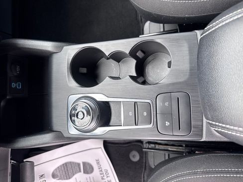 Used 2023 Ford Escape Active image 21