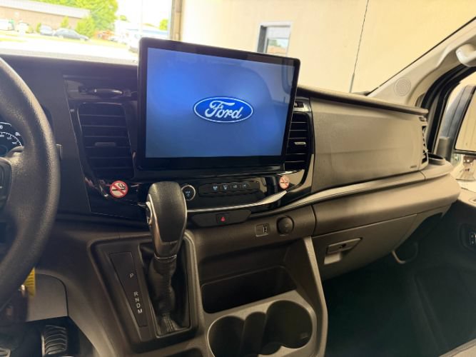 Used 2023 Ford Transit 350 XLT RWD image 15