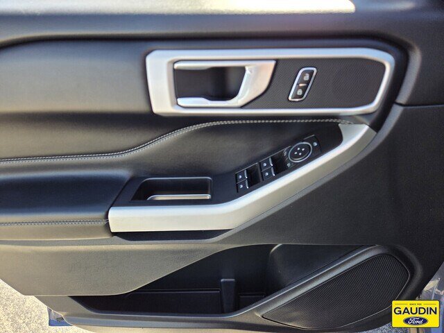Certified 2021 Ford Explorer XLT RWD image 18