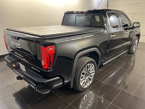 Used 2025 GMC Sierra 1500 Denali Ultimate image 6
