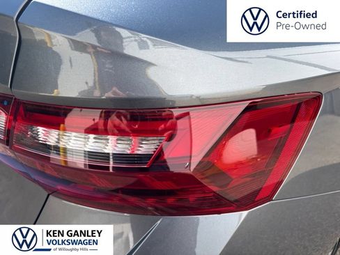 Certified 2023 Volkswagen Jetta Sport FWD image 9