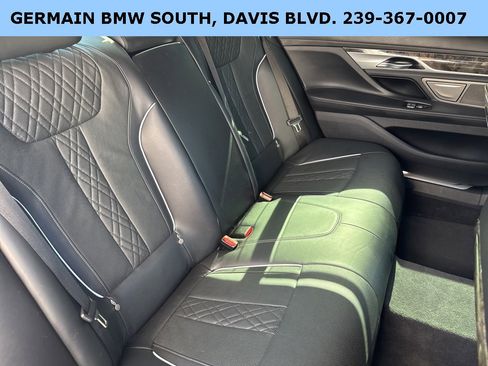 Used 2019 BMW 750i w/ Executive Package image 35
