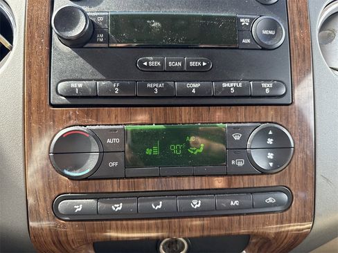 Used 2004 Ford F150 XL image 19