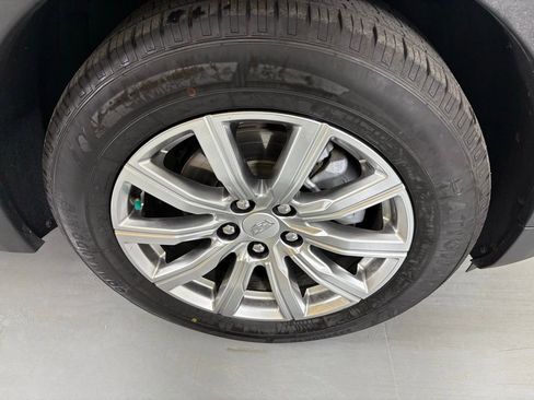 Used 2022 Cadillac XT4 Premium Luxury w/ Safety Alert Package image 11